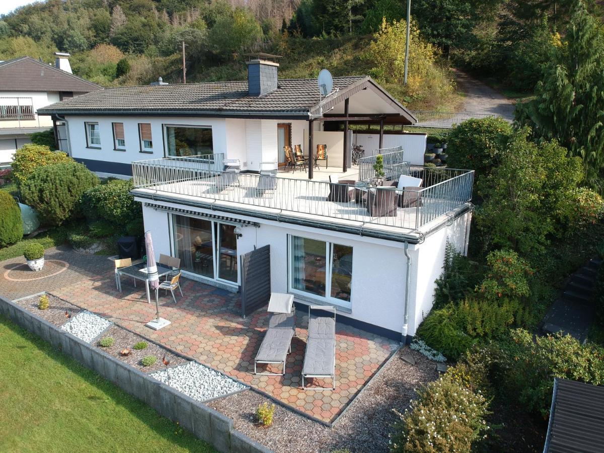 Exklusive Ferienwohnung 'Agger-Blick' Mit Grosser Seeblick-Terrasse & Sauna Gummersbach Eksteriør billede